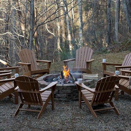 Sycamore By Avantstay Spectacular Mountain Home W Indoor Pool Hot Tub Home Theatre Fire Pit Sevierville Kültér fotó