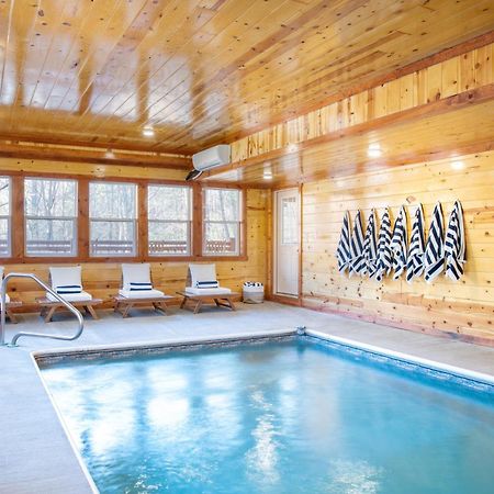 Sycamore By Avantstay Spectacular Mountain Home W Indoor Pool Hot Tub Home Theatre Fire Pit Sevierville Kültér fotó